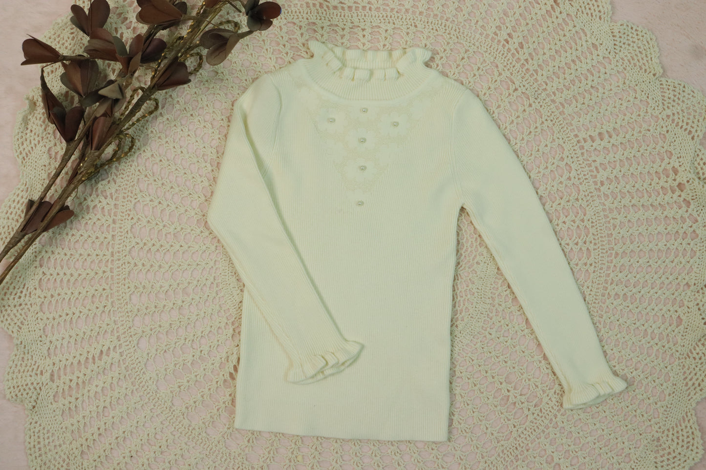 turtle neck sweater with pearl detailing-half white