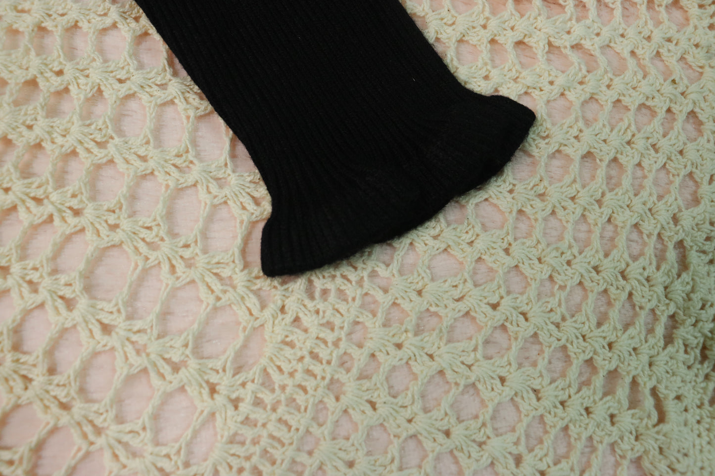 turtle neck sweater with pearl detailing-black