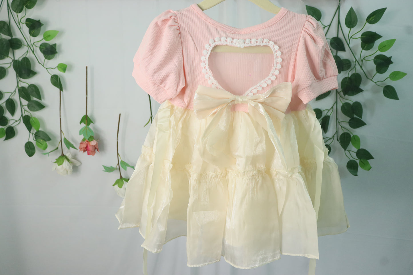 Organza frocks with netted heart detailing-pink