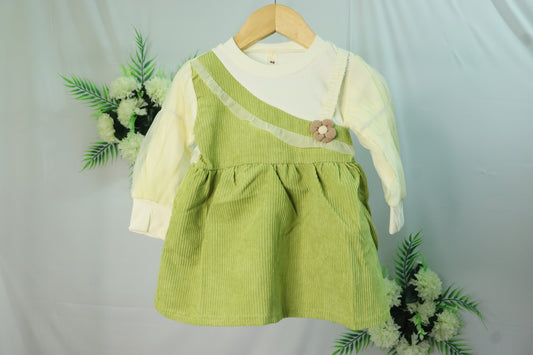 Frock with organza sleeves-green