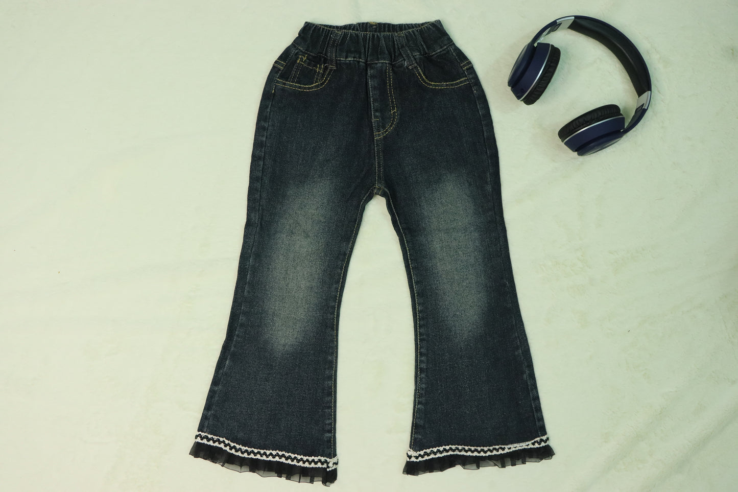 Bell bottom jeans for girls-black